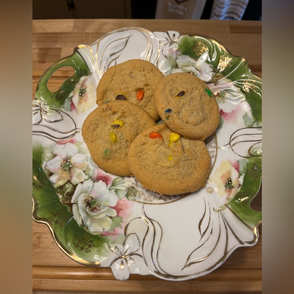 Vintage Plate Stand - Picture 2 of 14